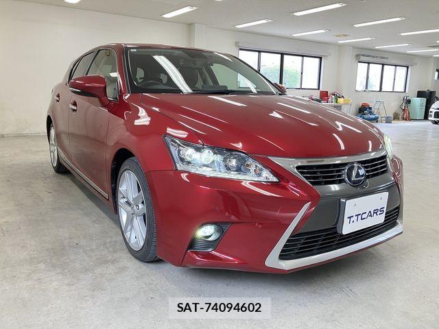 Lexus CT 2015-10 7392652-24