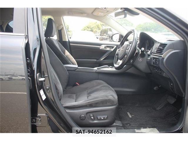 Lexus CT 2018-01 7455356-29