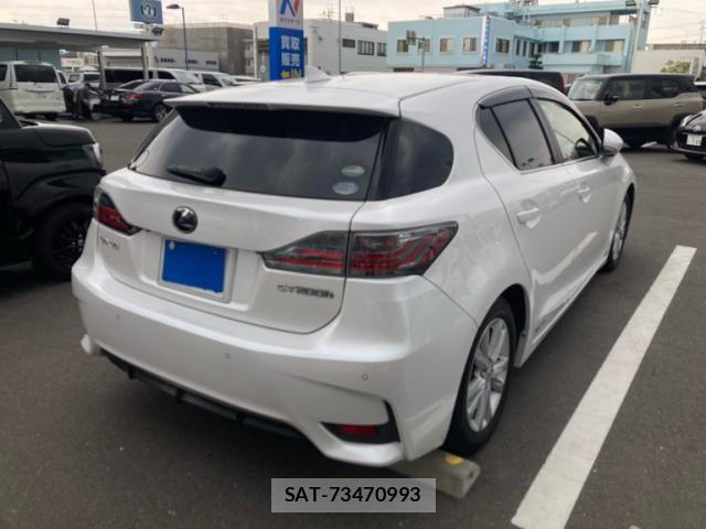 Lexus CT 2015-01 7455358-2