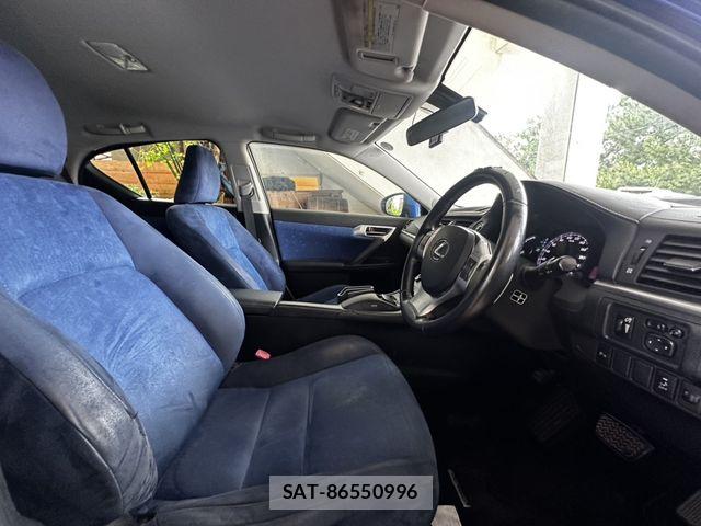 Lexus CT 2013-07 7455360-11
