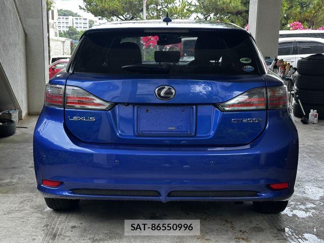 Lexus CT 2013-07 7455360-4