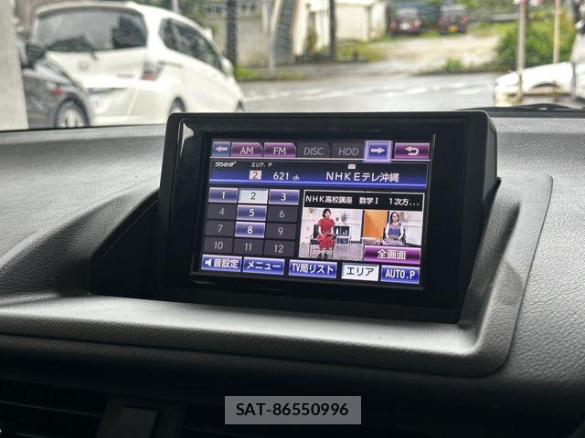 Lexus CT 2013-07 7455360-8