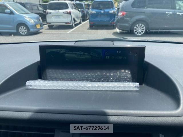 Lexus CT 2017-09 7501240-18