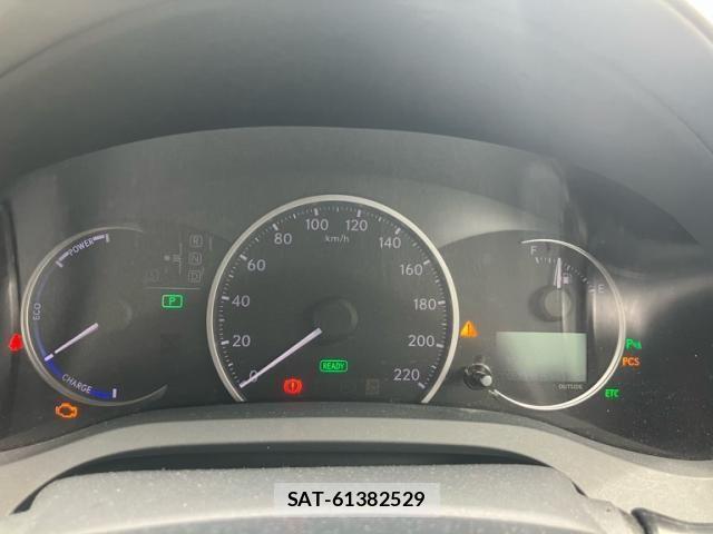 Lexus CT 2011-09 7501244-15
