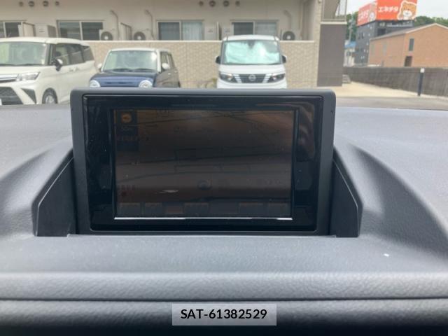 Lexus CT 2011-09 7501244-19