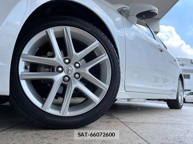 Lexus CT 2016-07 7508999-11