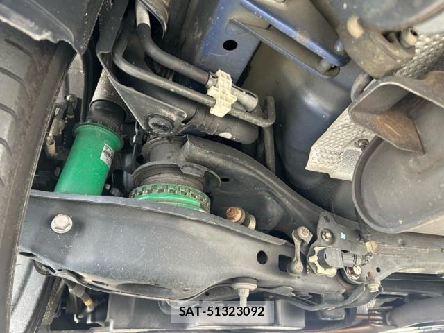 Lexus CT 2011-01 7509000-10