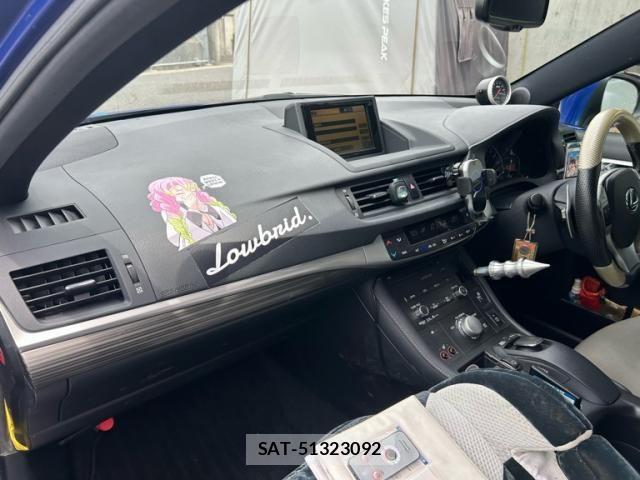 Lexus CT 2011-01 7509000-19