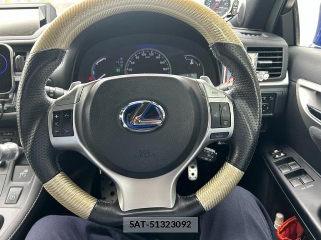 Lexus CT 2011-01 7509000-25