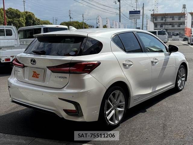 Lexus CT 2018-07 7562346-14