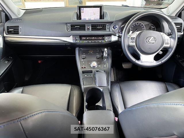 Lexus CT 2013-07 7617623-1