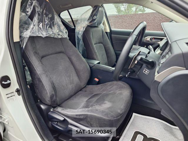 Lexus CT 2019-07 7617618-11