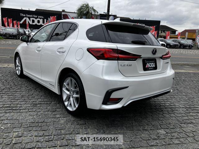 Lexus CT 2019-07 7617618-2