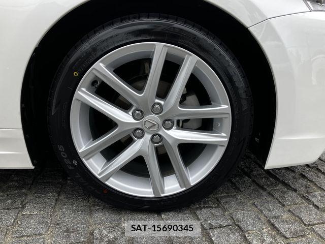 Lexus CT 2019-07 7617618-7