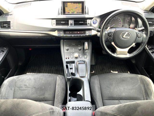 Lexus CT 2016-02 7617619-1