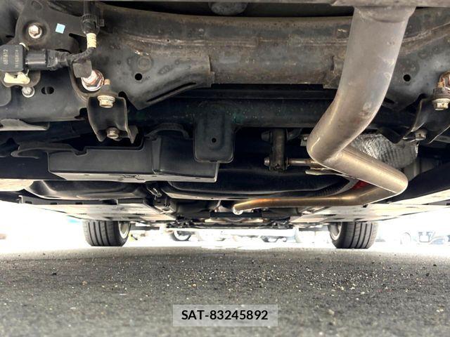 Lexus CT 2016-02 7617619-19