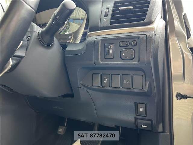 Lexus CT 2021-04 7617617-13