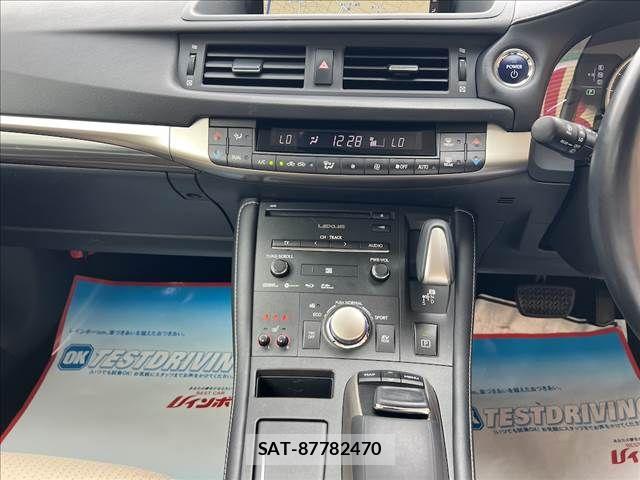 Lexus CT 2021-04 7617617-14