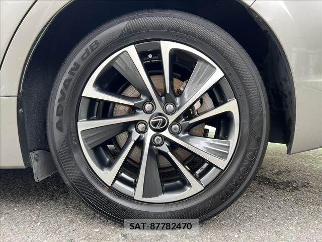Lexus CT 2021-04 7617617-5