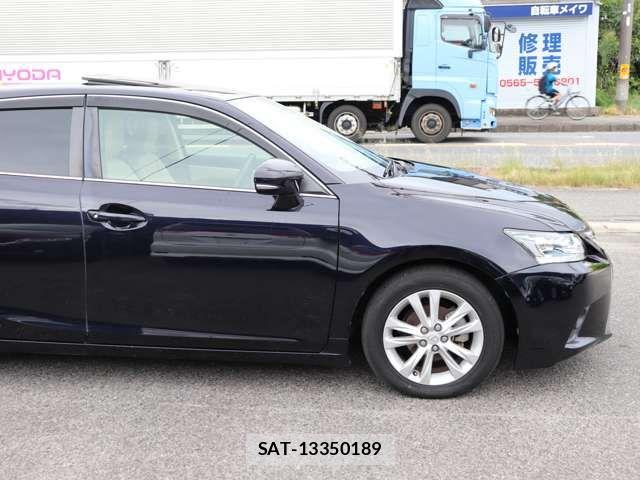 Lexus CT 2014-06 7617620-10