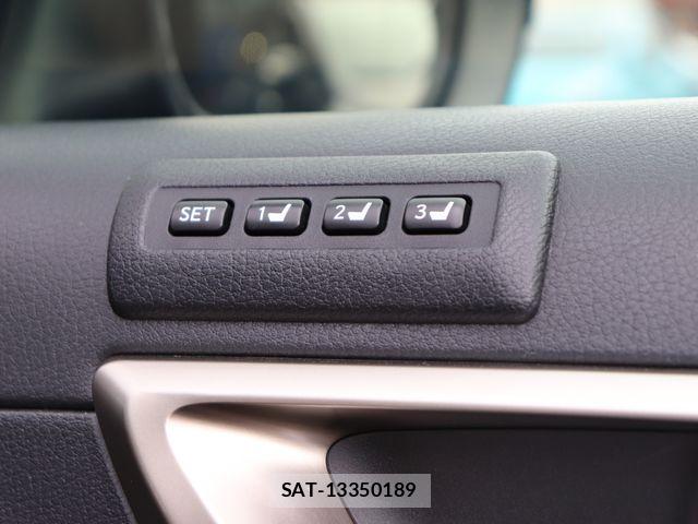Lexus CT 2014-06 7617620-28