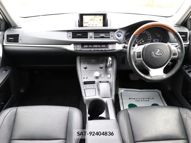 Lexus CT 2012-12 7617622-21