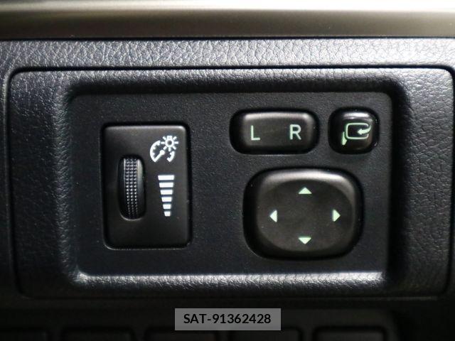Lexus CT 2018-04 7724998-20