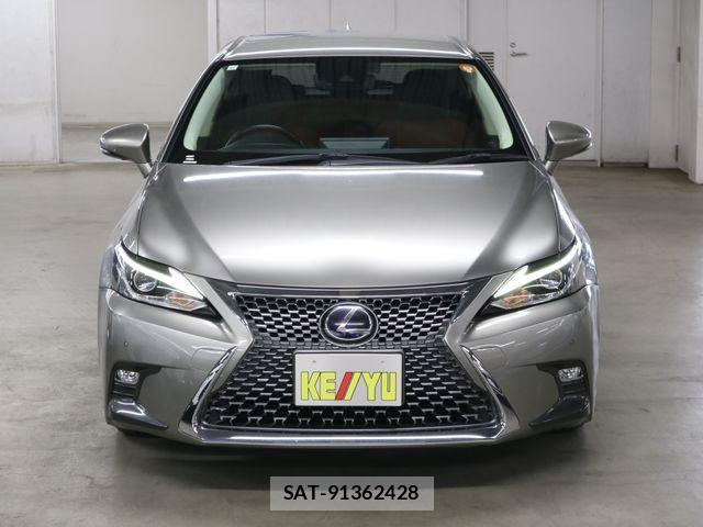 Lexus CT 2018-04 7724998-4