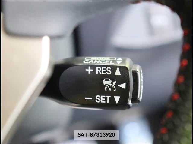 Lexus CT 2017-06 7724996-12