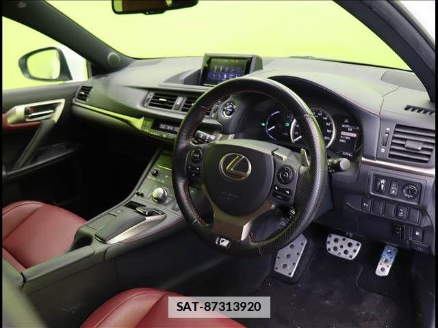 Lexus CT 2017-06 7724996-17