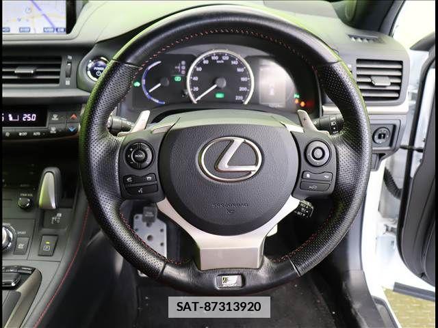 Lexus CT 2017-06 7724996-7