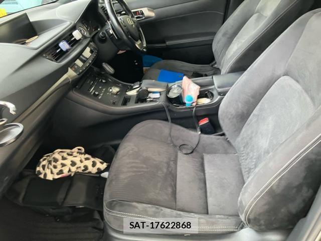 Lexus CT 2017-11 7724999-27
