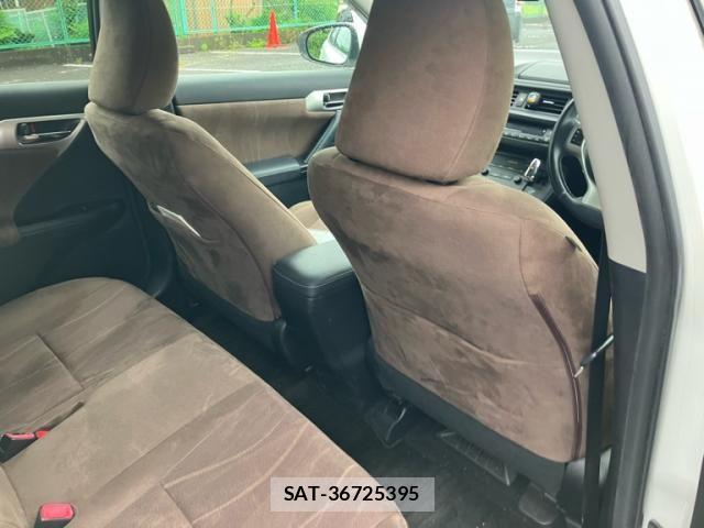 Lexus CT 2011-03 7725005-15