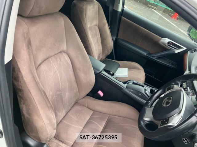 Lexus CT 2011-03 7725005-18