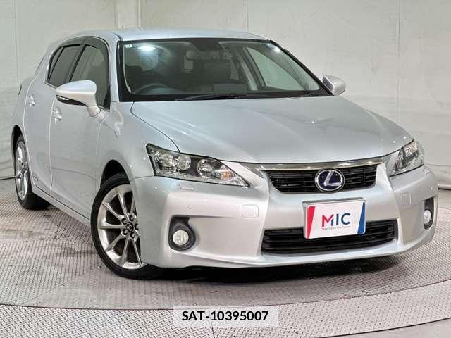 Lexus CT 2013-01 7725001-1