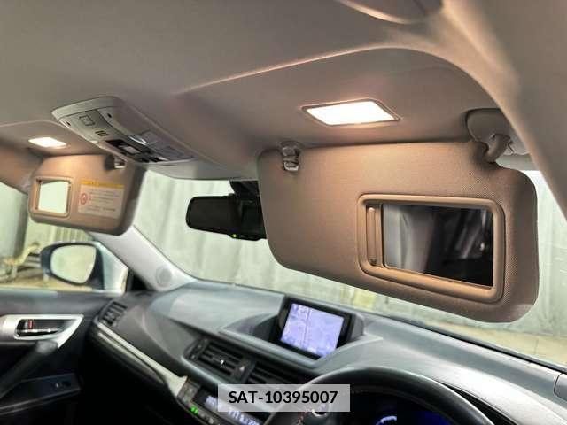 Lexus CT 2013-01 7725001-28