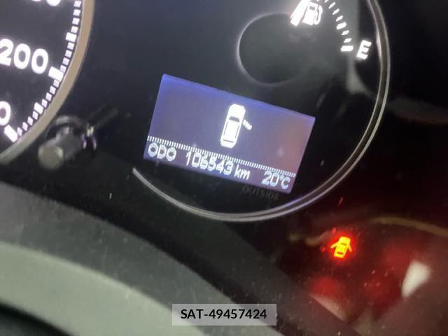 Lexus CT 2011-08 7725003-14