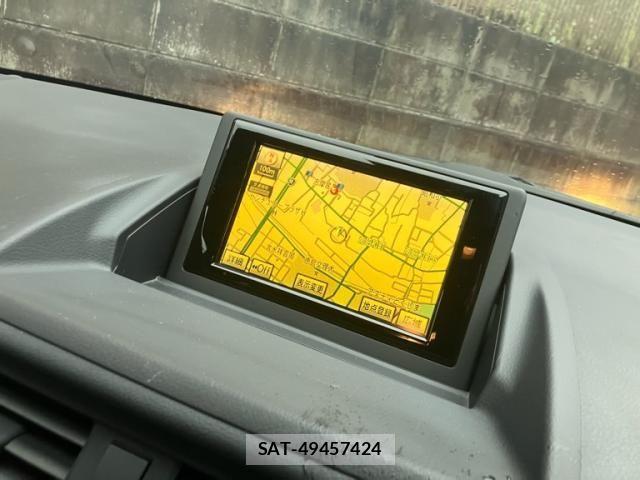Lexus CT 2011-08 7725003-15