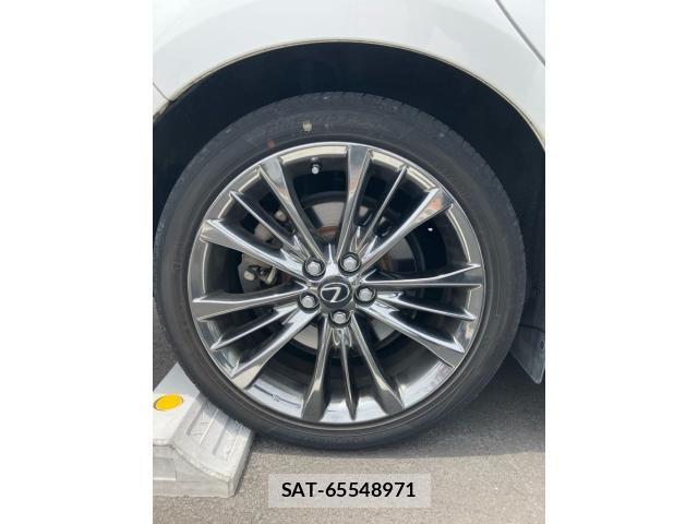 Lexus CT 2013-01 7786435-10