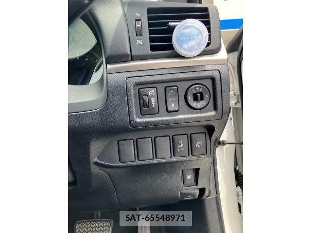 Lexus CT 2013-01 7786435-19