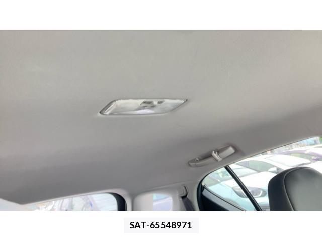Lexus CT 2013-01 7786435-29