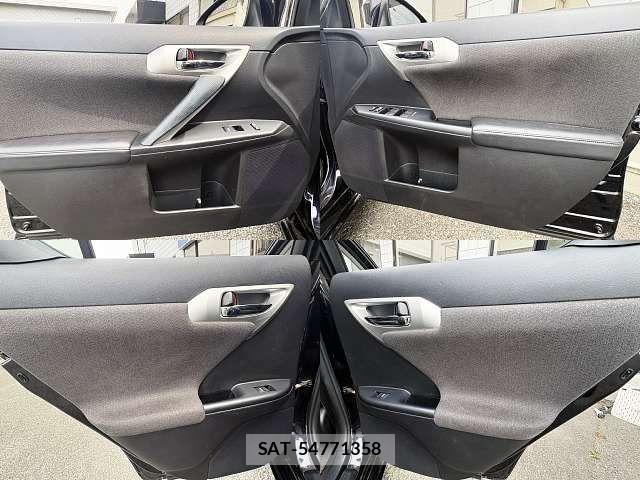 Lexus CT 2012-07 7786434-6