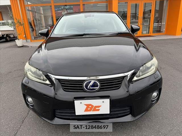 Lexus CT 2012-03 7877319-8