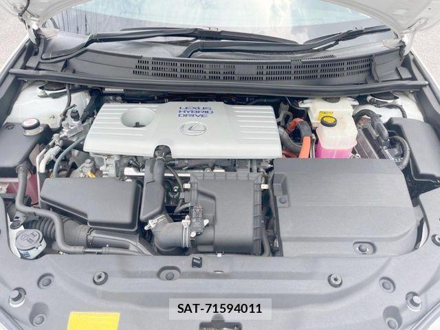Lexus CT 2011-07 7877311-18