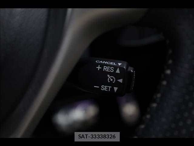 Lexus CT 2012-04 7877309-9