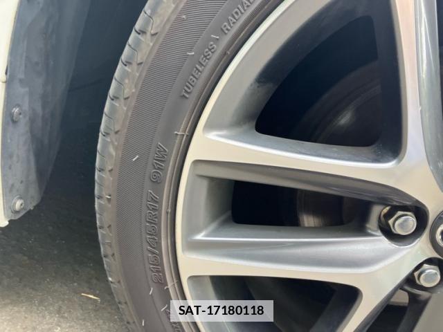 Lexus CT 2014-05 7877318-5