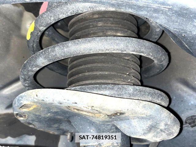 Lexus CT 2015-03 7902838-19