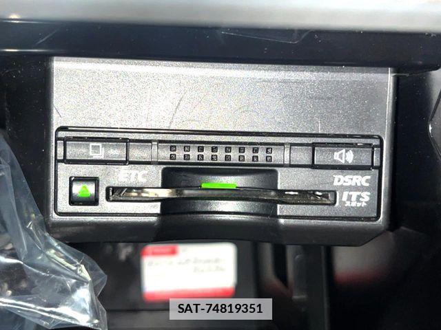 Lexus CT 2015-03 7902838-7