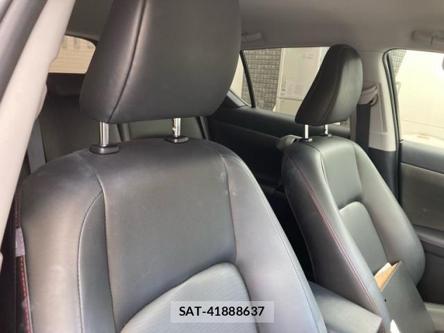 Lexus CT 2013-07 7902839-15