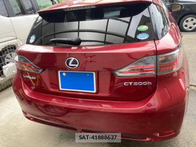 Lexus CT 2013-07 7902839-2